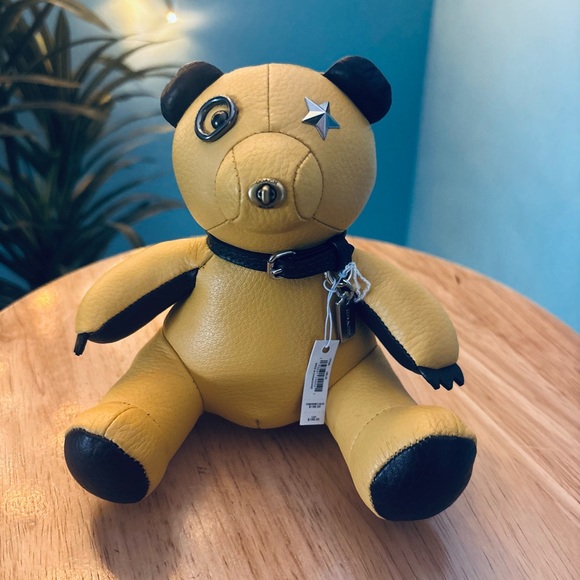 Coach NWT Vintage Yellow and Black Paperweight Teddy Bear - Picture 2 of 8